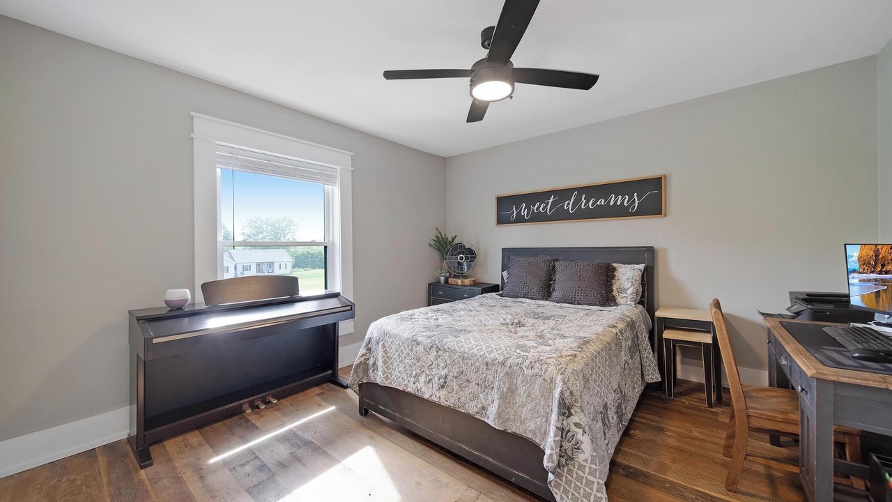 Photo of Bedroom in Plain City