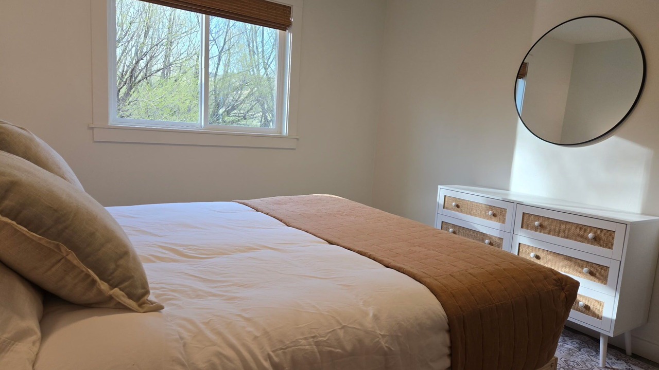 Photo of Bedroom in Livingston