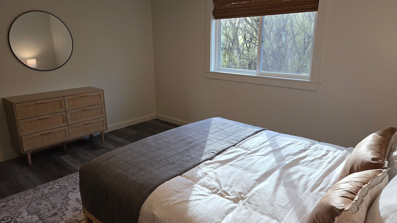 Photo of Bedroom in Livingston