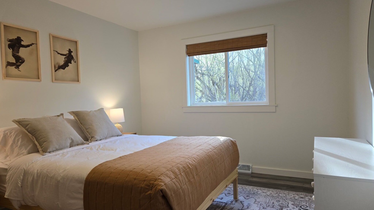 Photo of Bedroom in Livingston