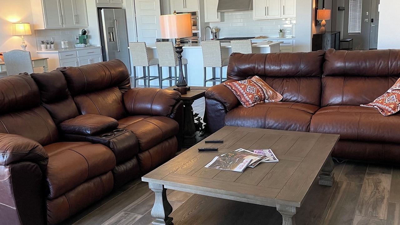 Photo of Livingroom in Dove Mountain