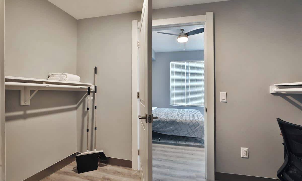 Photo of Bedroom in Old North Columbus