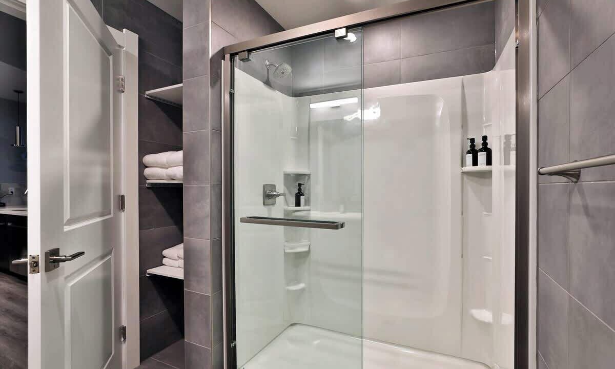 Photo of Bathroom in Old North Columbus