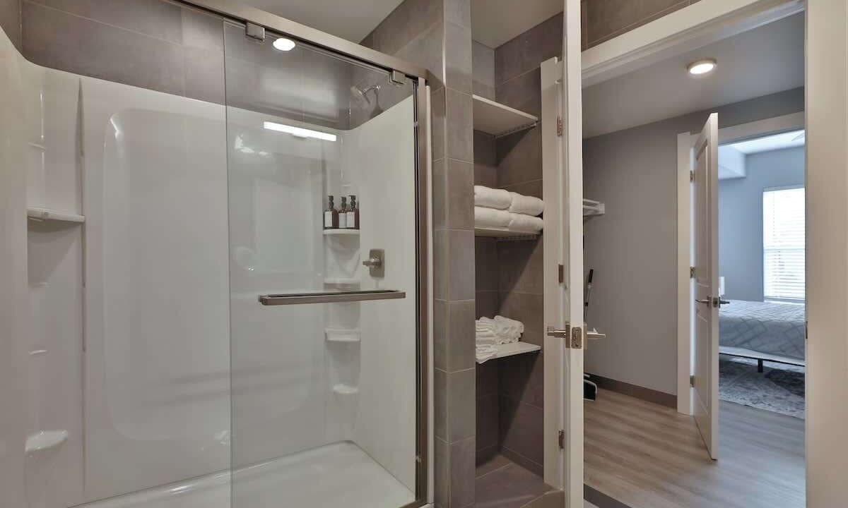 Photo of Bathroom in Old North Columbus
