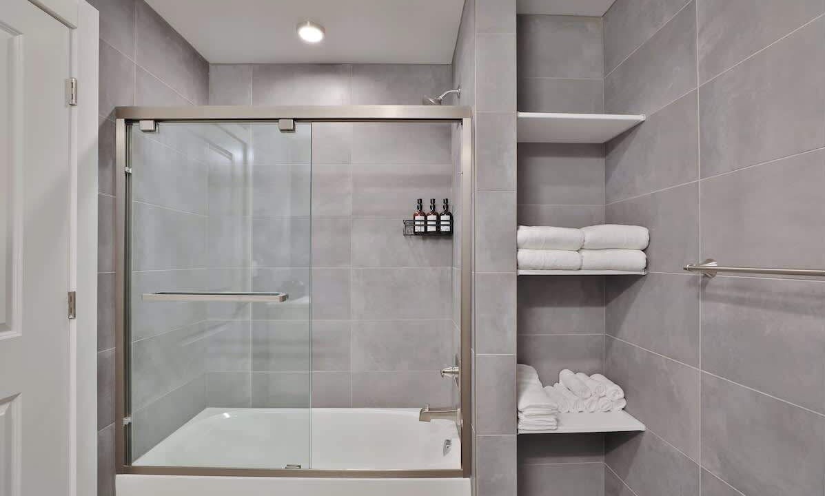 Photo of Bathroom in Old North Columbus