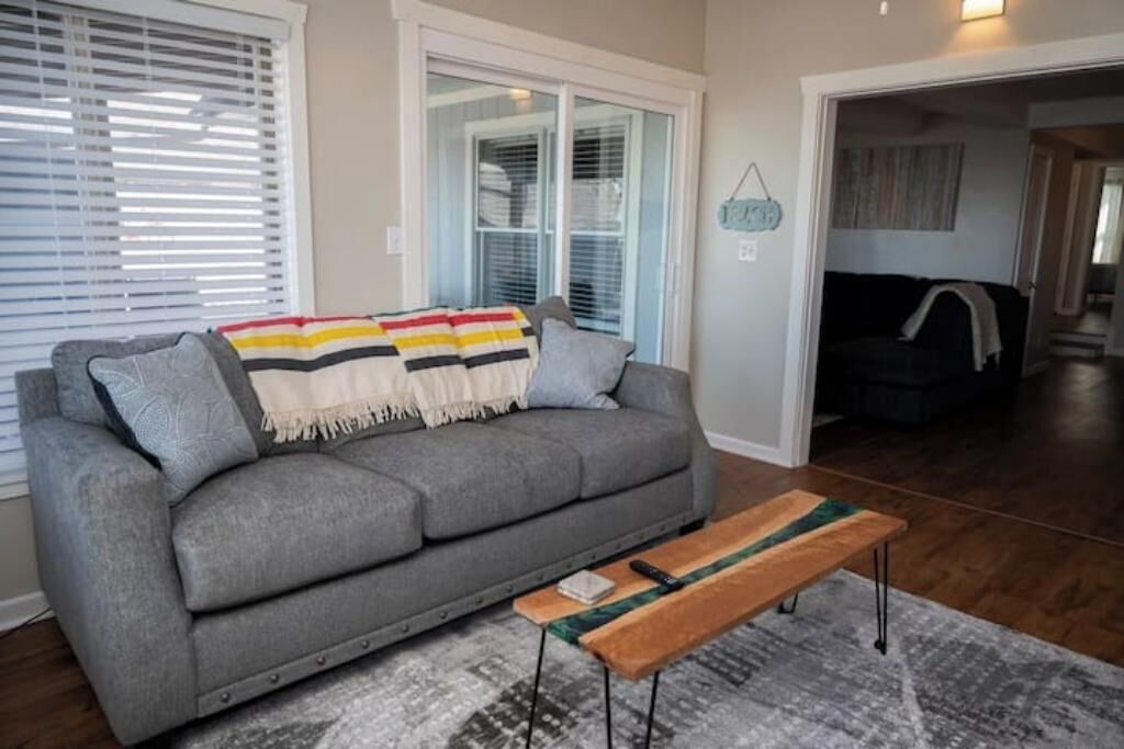 Photo of Livingroom in Vermilion