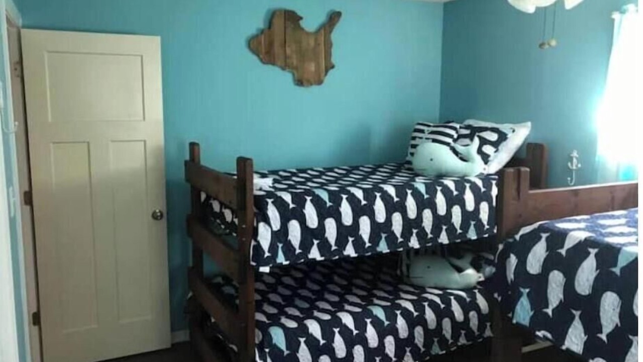 Photo of Bedroom in Kelleys Island