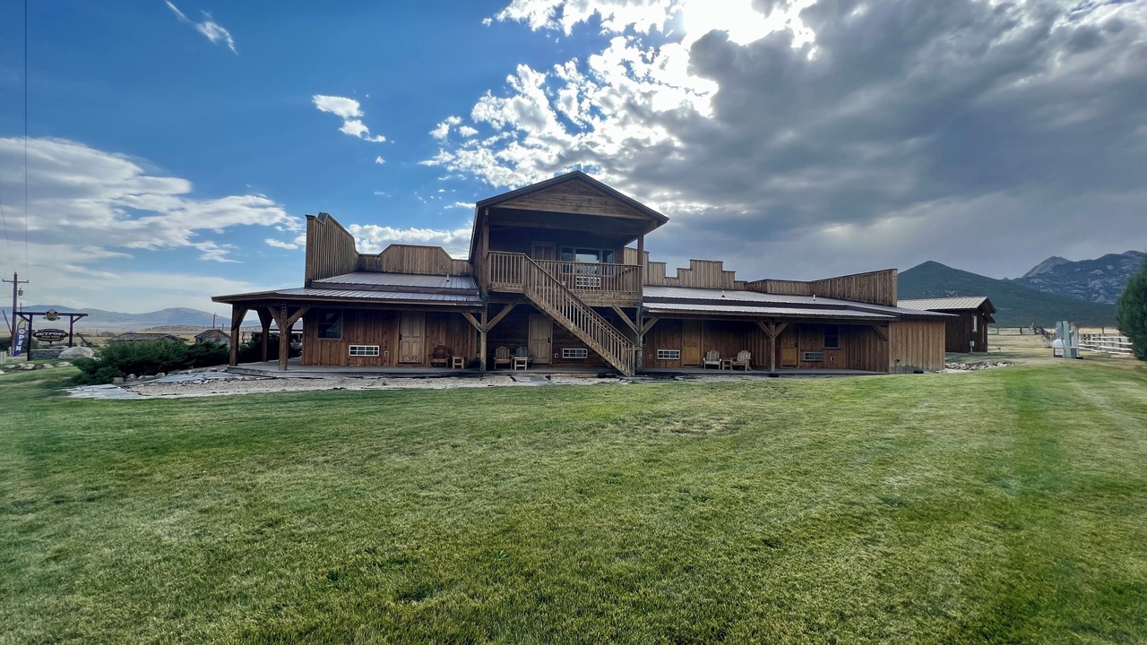 Photo of Outdoor in Almo