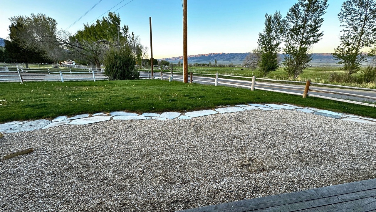 Photo of Outdoor in Almo