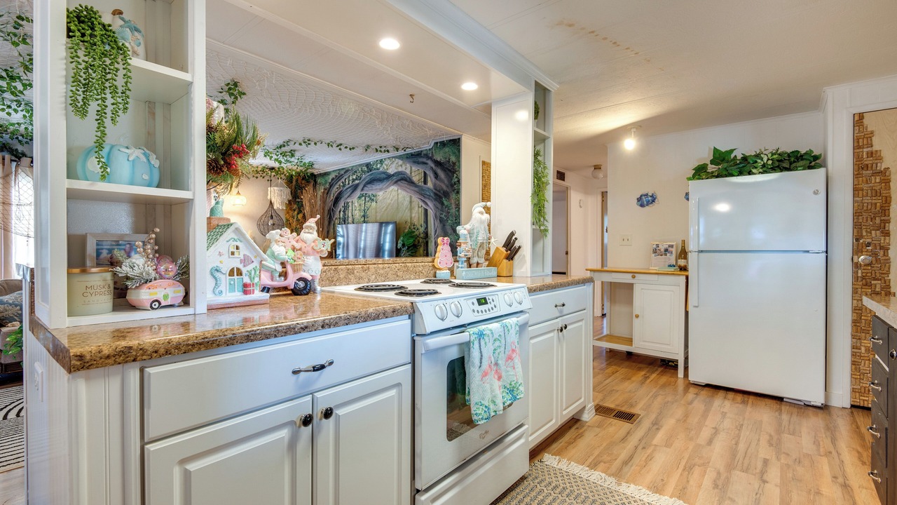Photo of Kitchen in South Waterfront Park