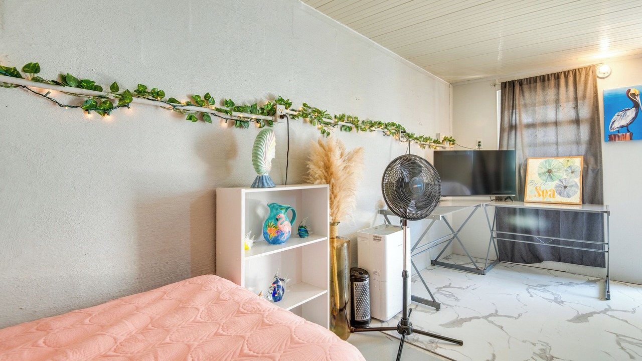 Photo of Bedroom in South Waterfront Park