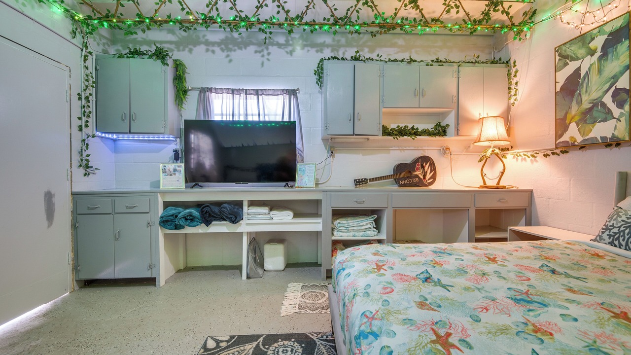 Photo of Bedroom in South Waterfront Park