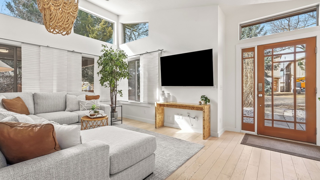 Photo of Livingroom in South Boise Village