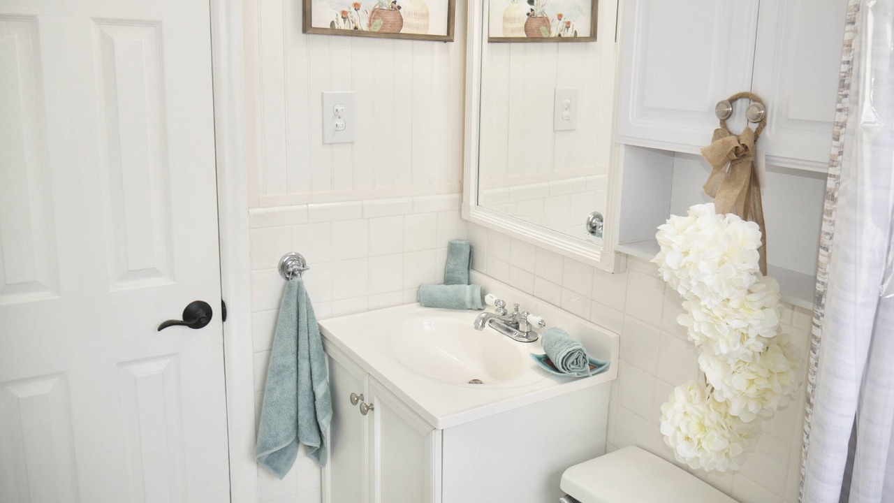 Photo of Bathroom in Pineville