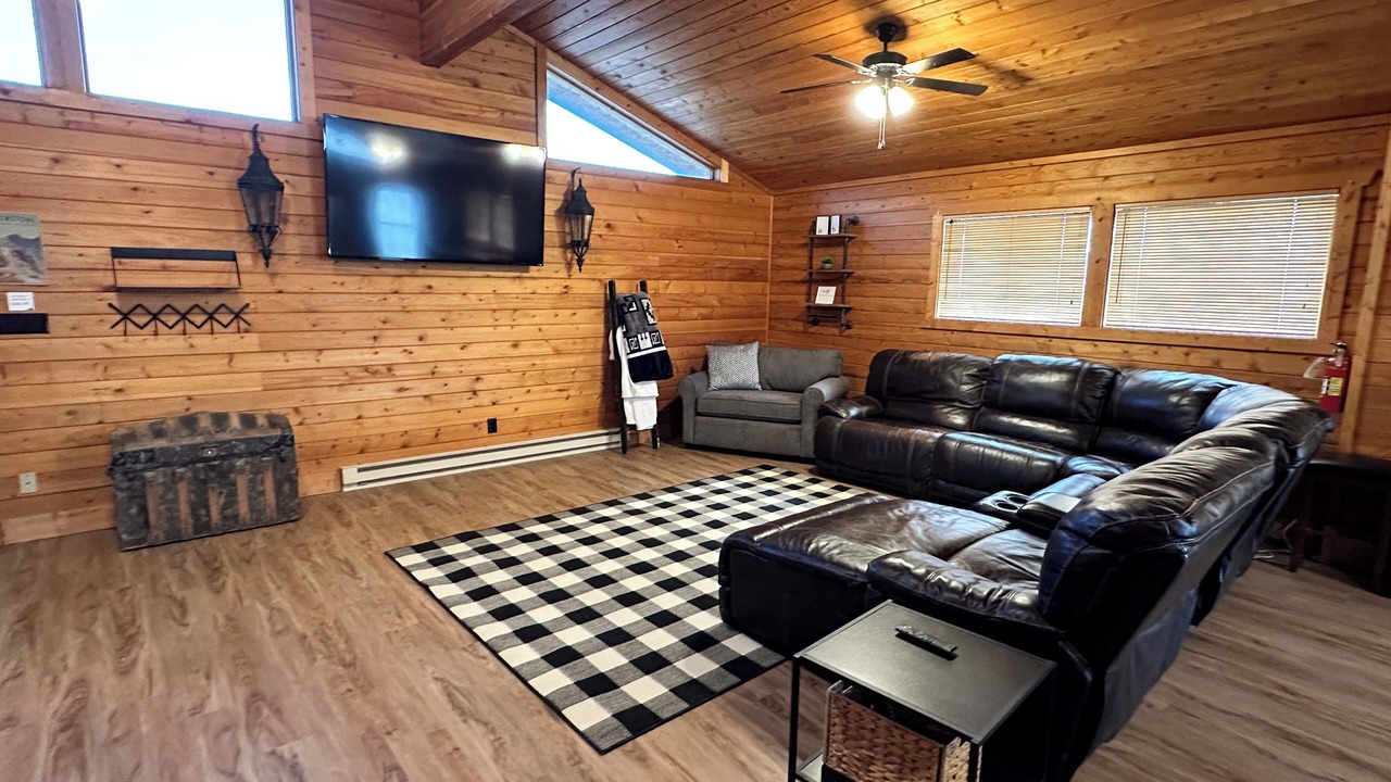 Photo of Livingroom in Cody