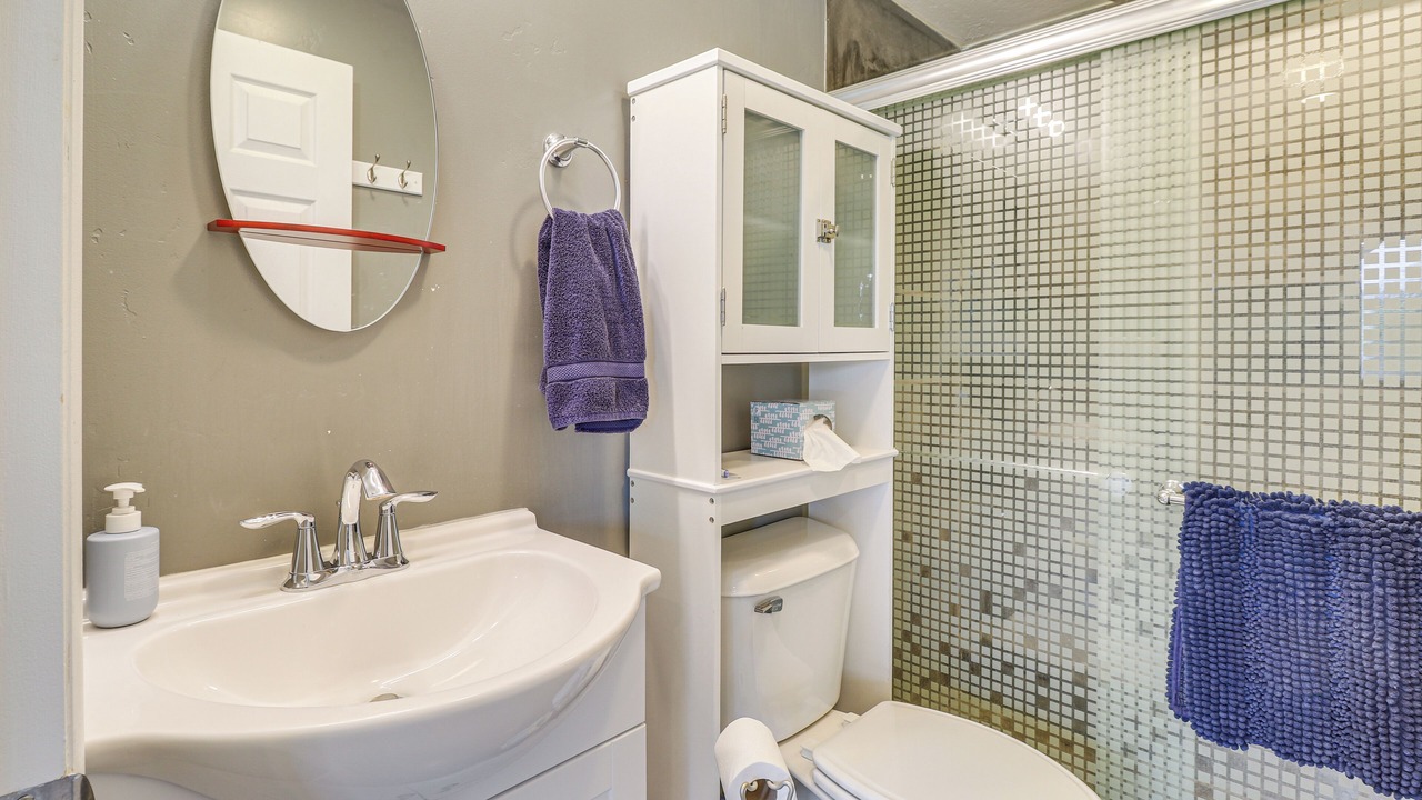 Photo of Bathroom in Eureka