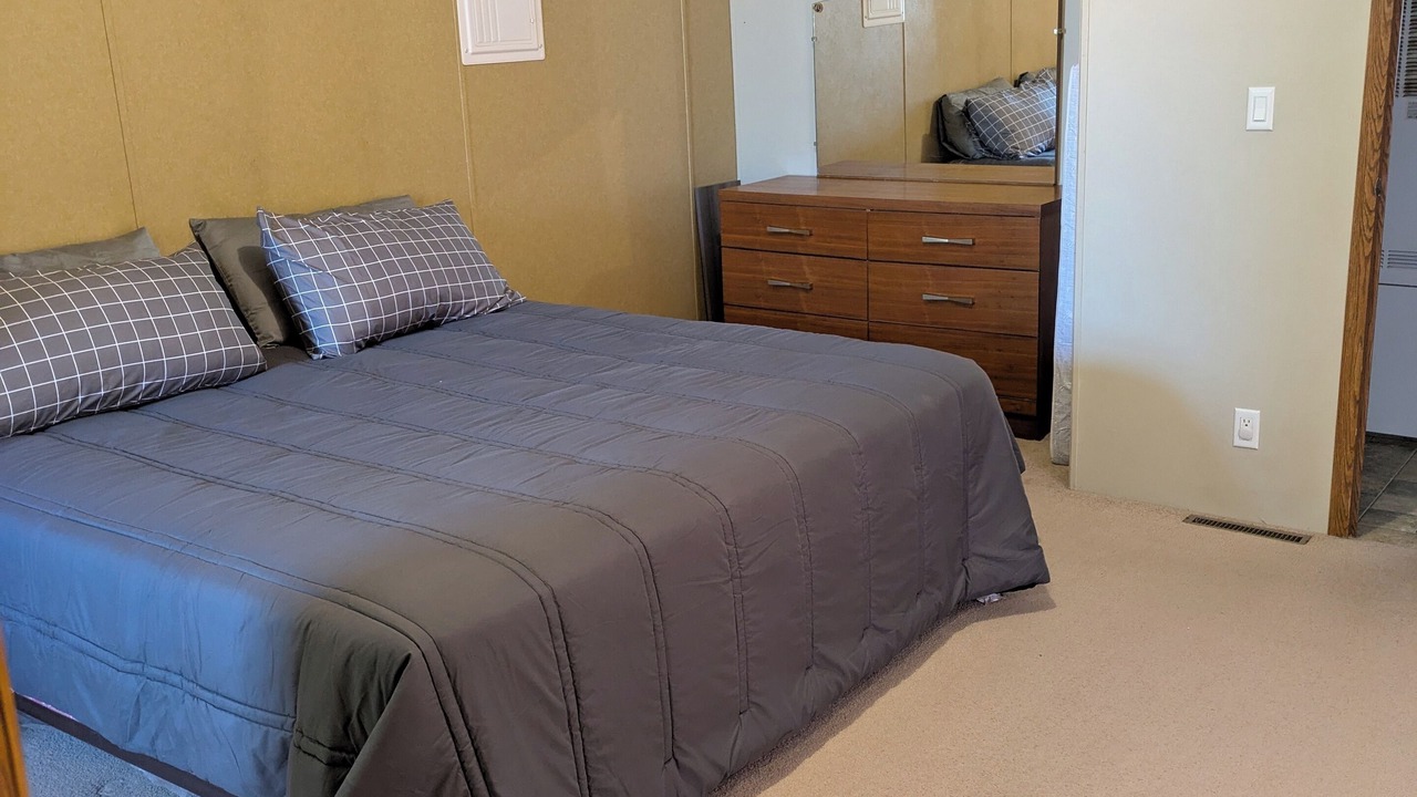 Photo of Bedroom in Saint Stephens