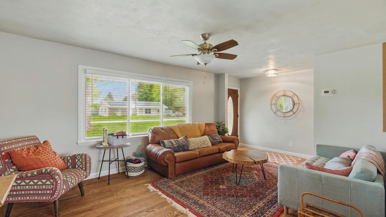 Photo of Livingroom in Anderson