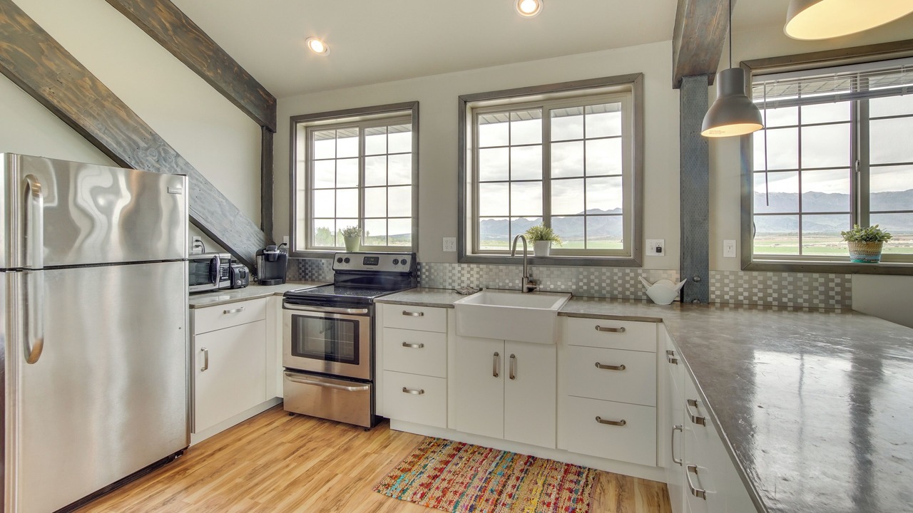 Photo of Kitchen in New Harmony