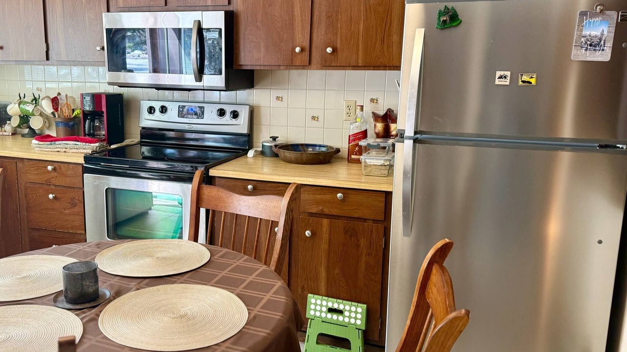 Photo of Kitchen in West Yellowstone