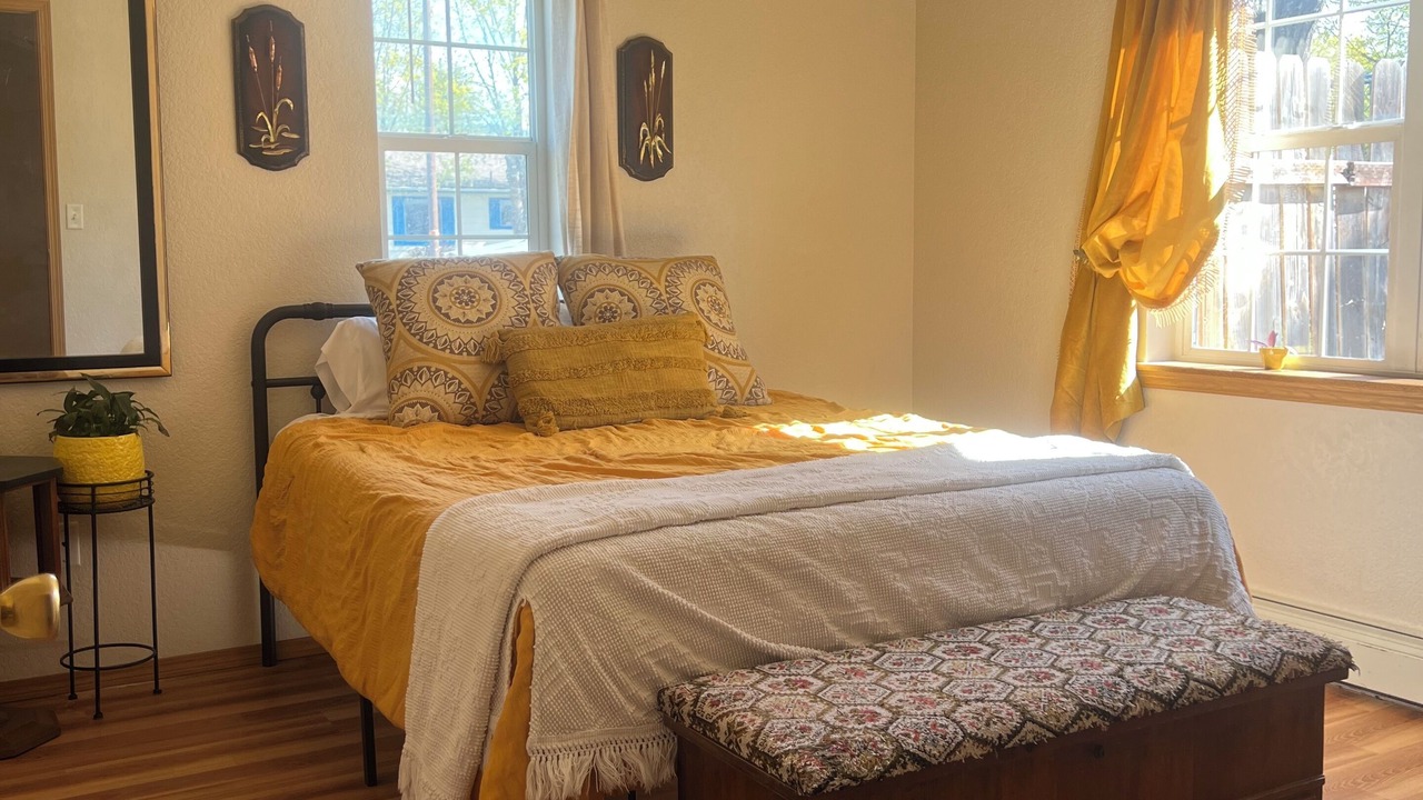 Photo of Bedroom in Westside