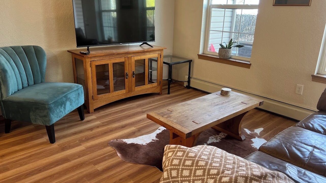 Photo of Livingroom in Westside