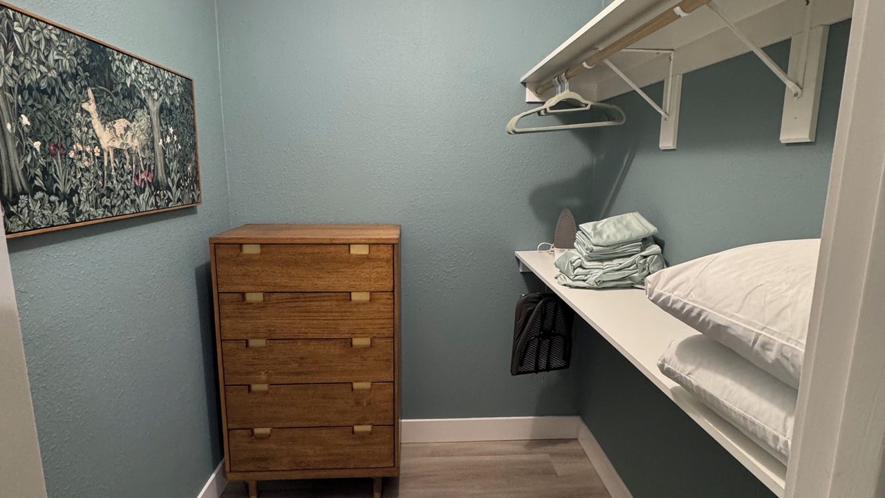 Photo of Bedroom in Eagle