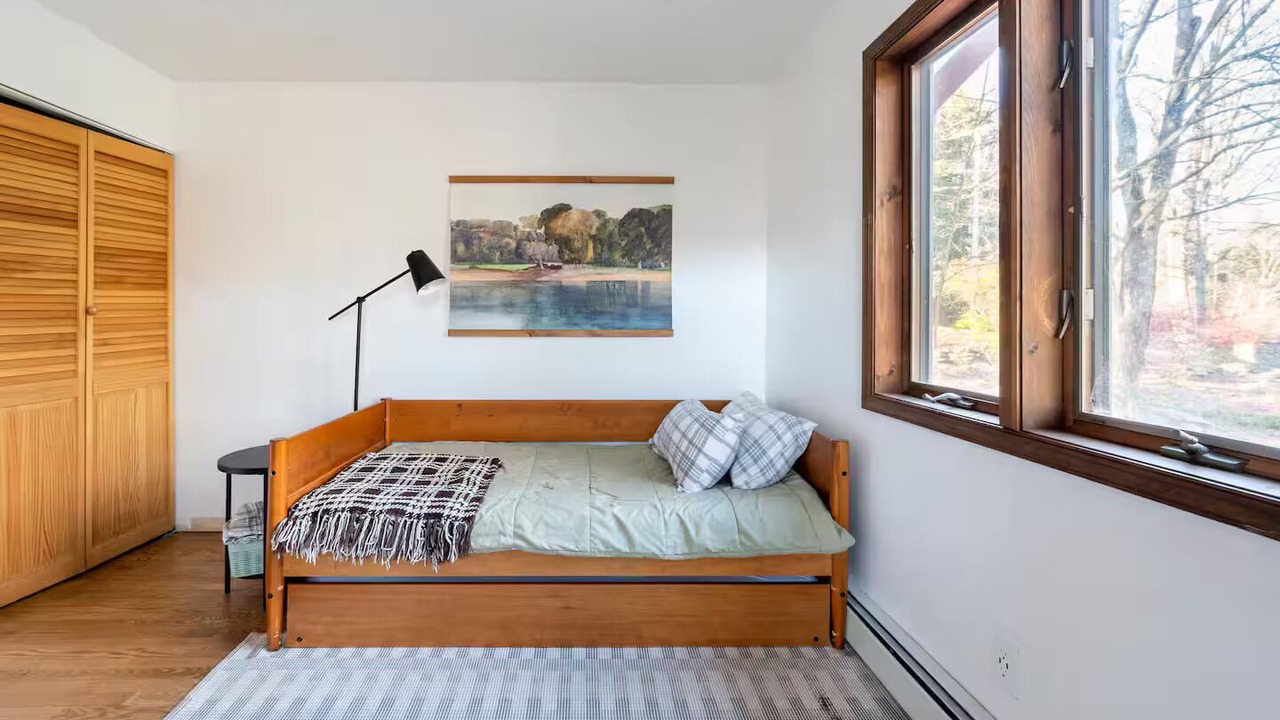 Photo of Bedroom in Jeffersonville