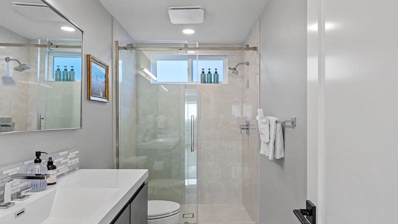 Photo of Bathroom in Bryn Mawr-Skyway