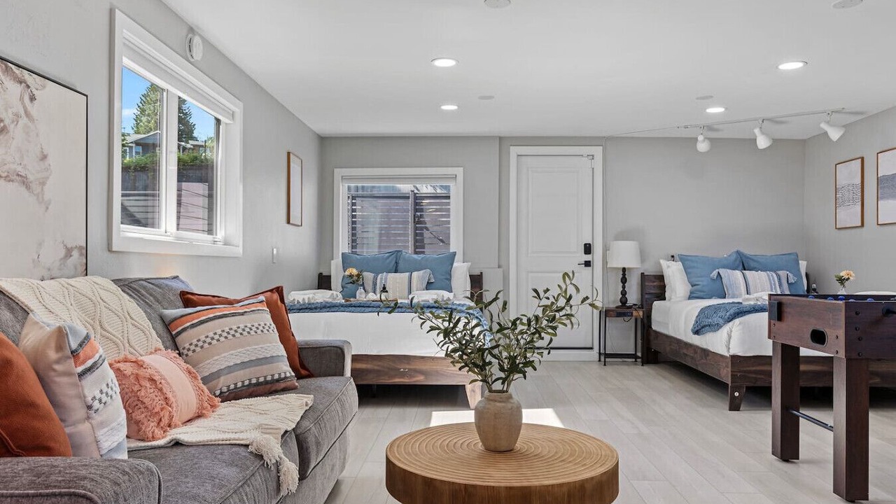 Photo of Bedroom in Bryn Mawr-Skyway