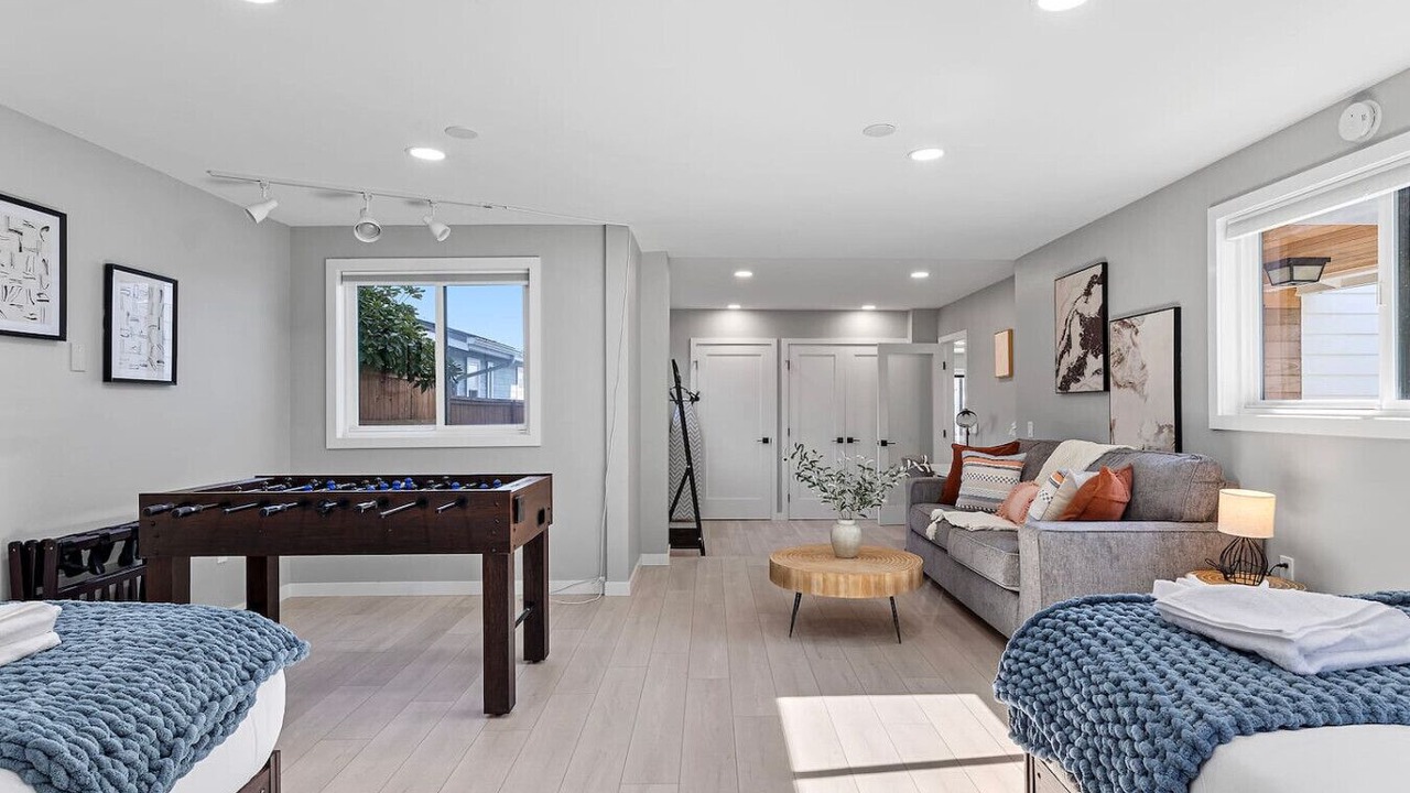 Photo of Bedroom in Bryn Mawr-Skyway