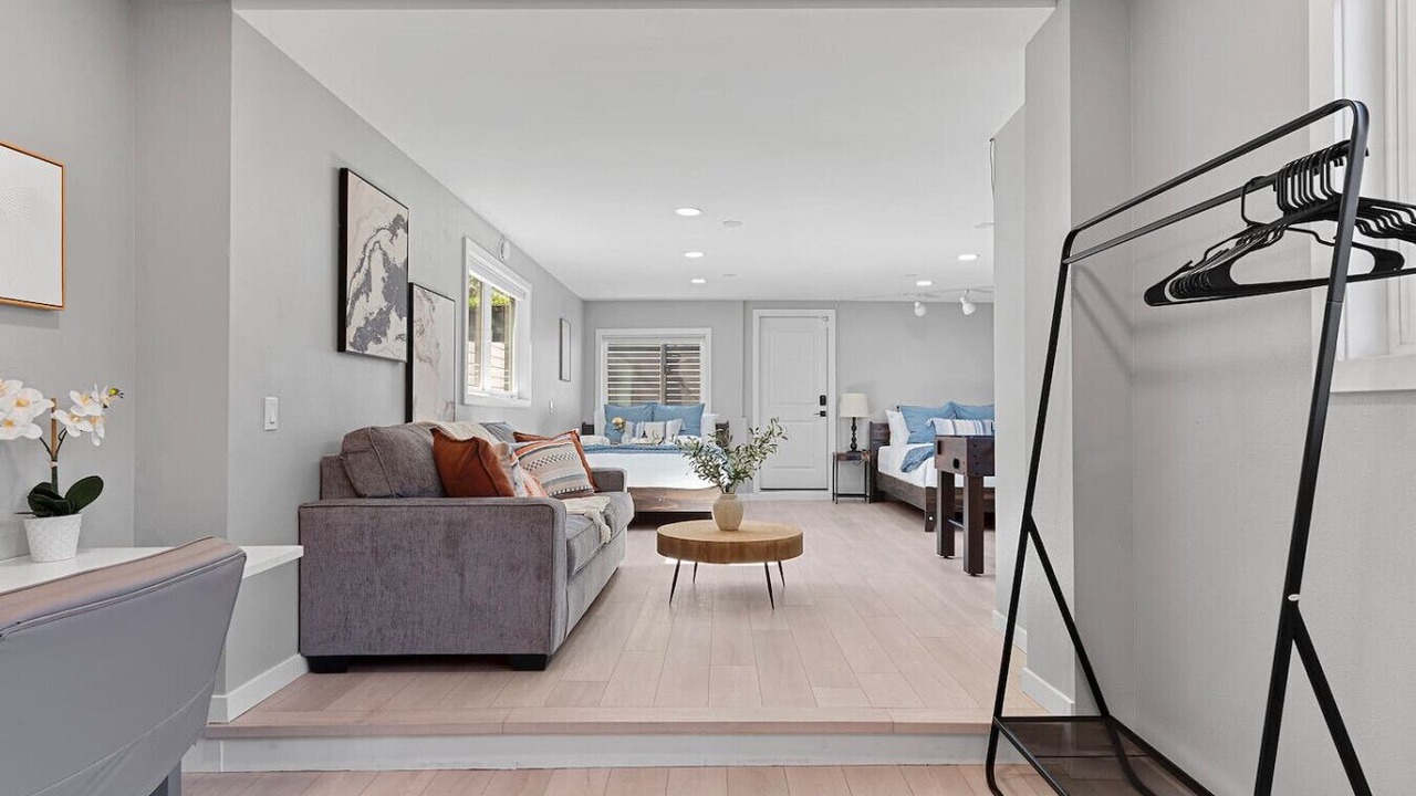 Photo of Bedroom in Bryn Mawr-Skyway