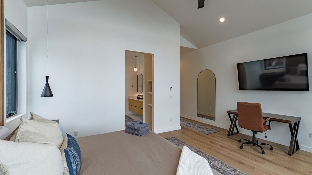 Photo of Bedroom in Thayne