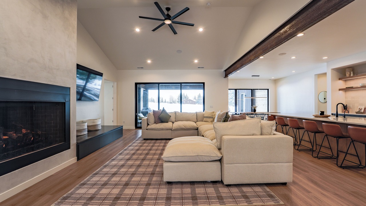 Photo of Livingroom in Thayne