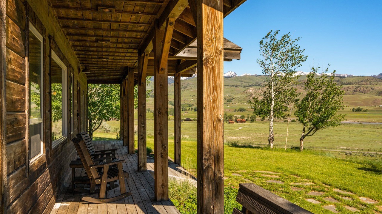 Photo of Outdoor in Pray