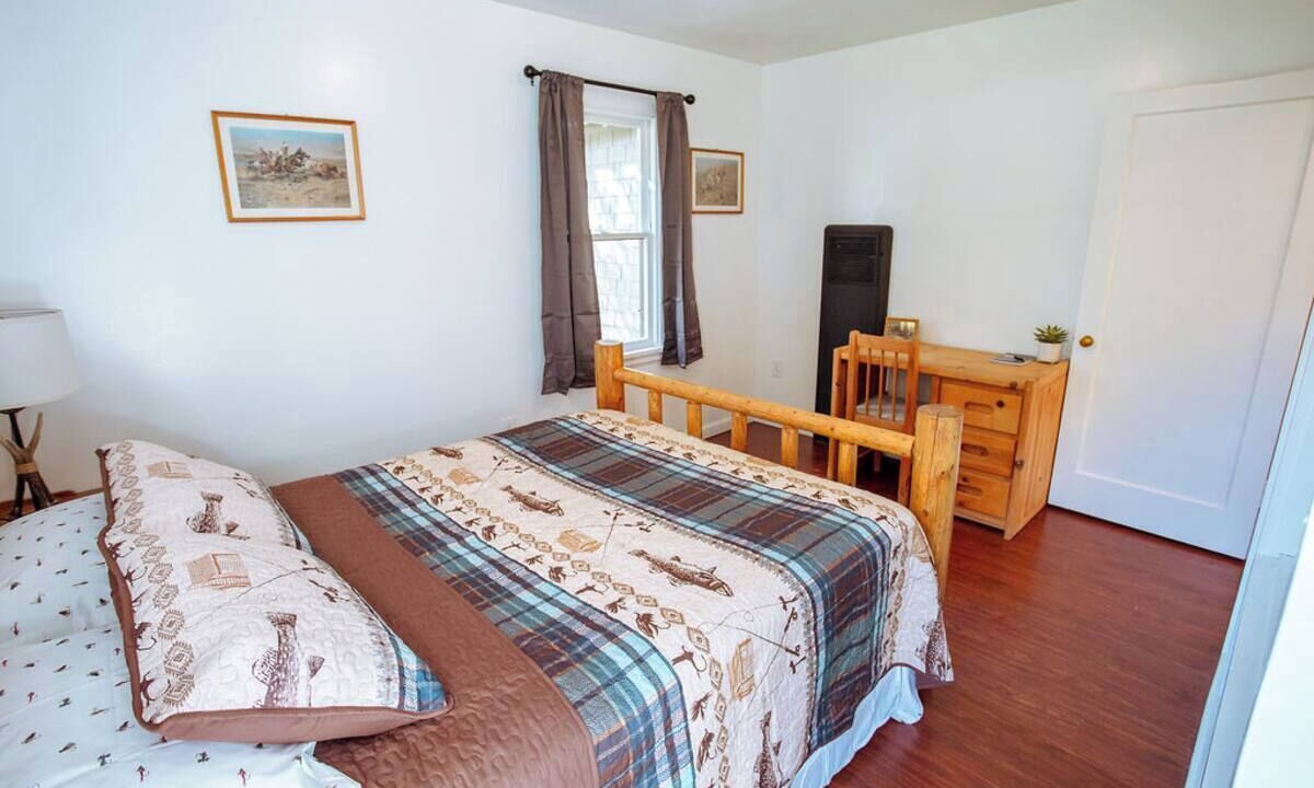 Photo of Bedroom in Wolf Creek