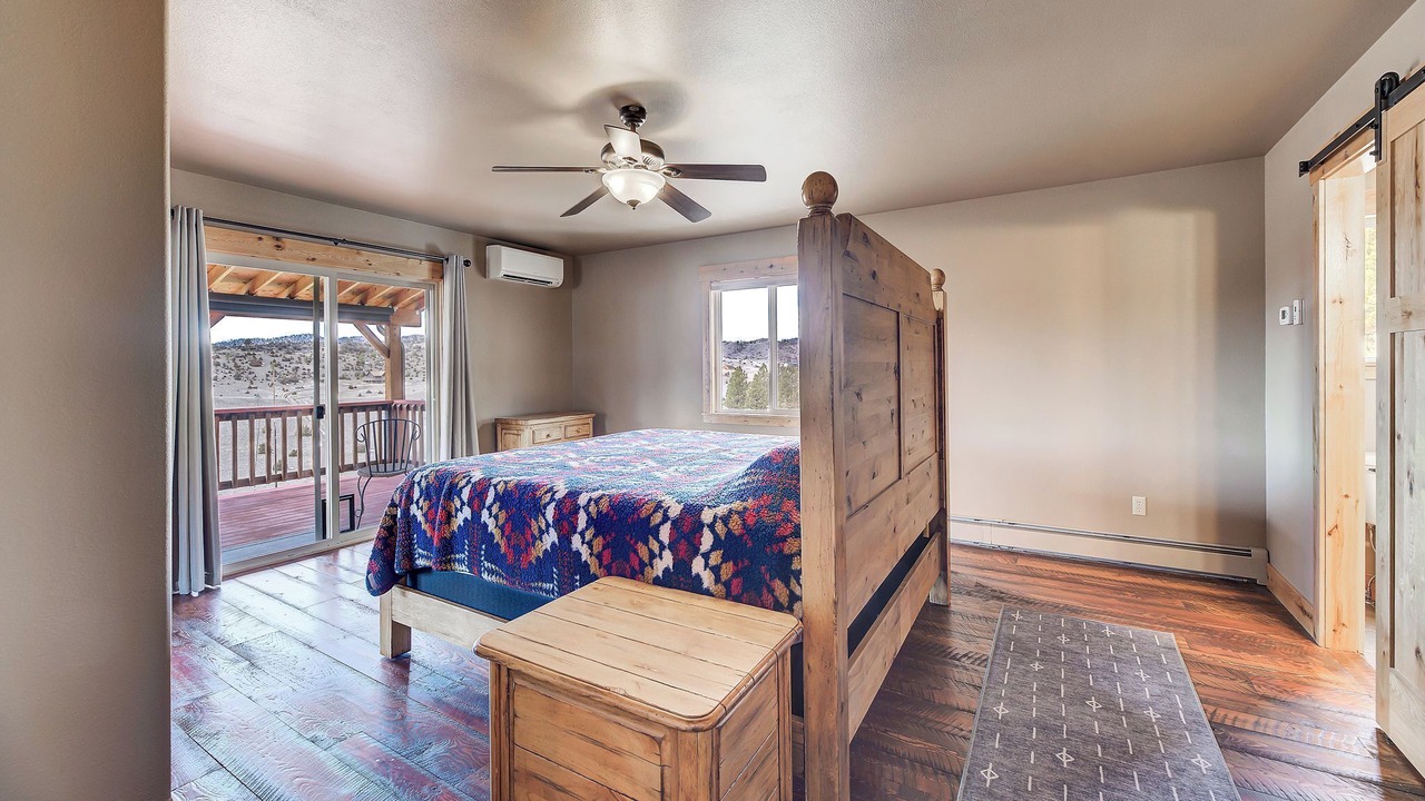 Photo of Bedroom in Helena