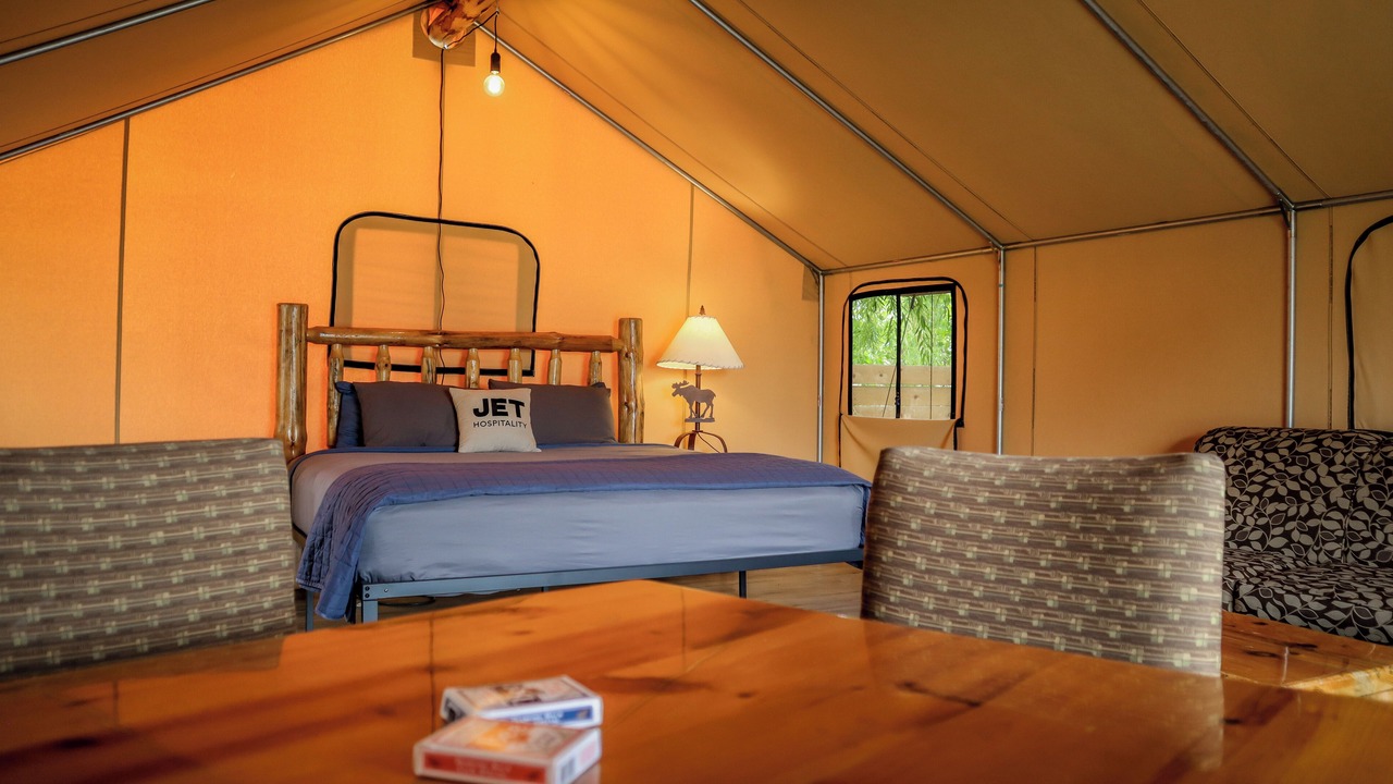 Photo of Bedroom in Salmon