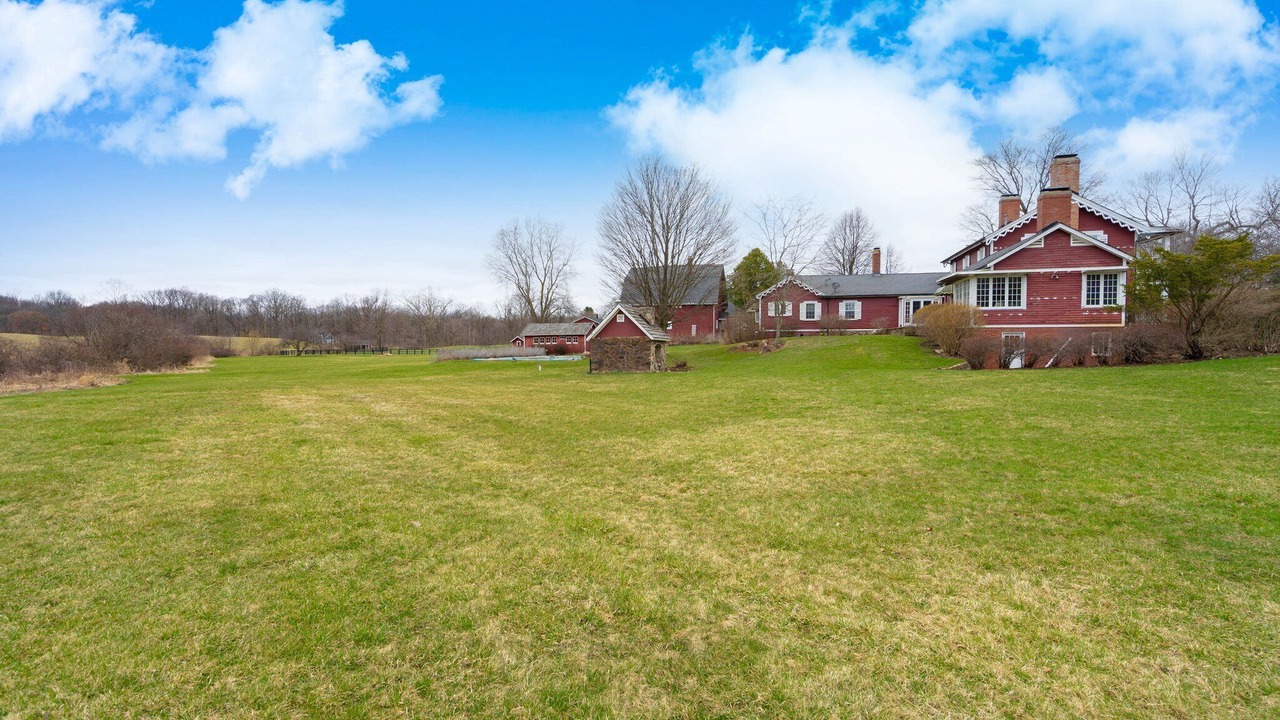 Photo of Outdoor in Metamora