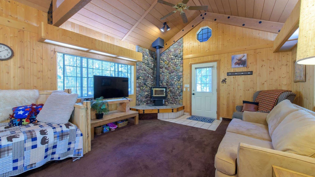 Photo of Bedroom in Eureka