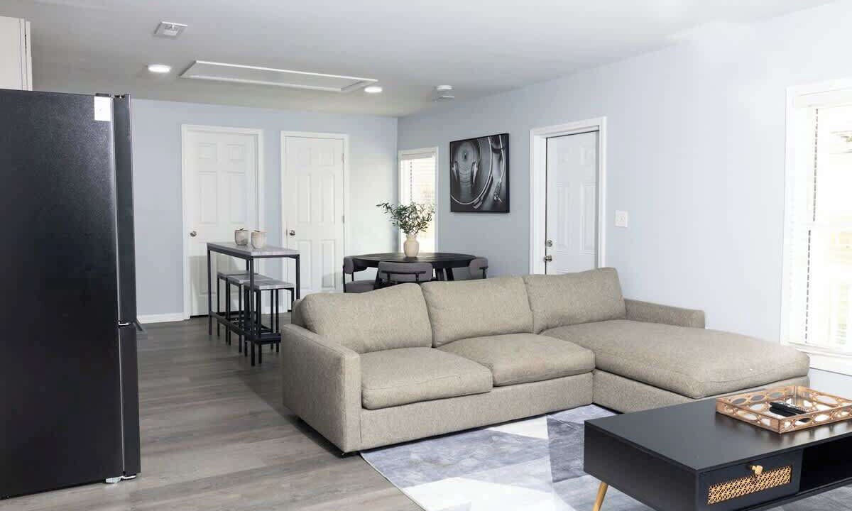 Photo of Livingroom in Burlington