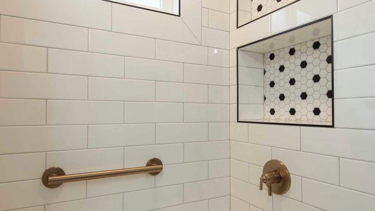 Photo of Bathroom in Franklin to the Fort