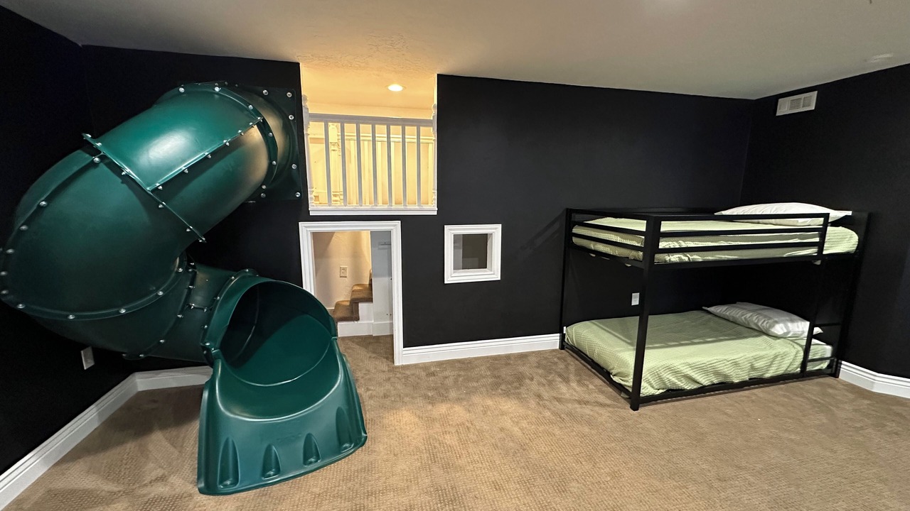 Photo of Bedroom in Ephraim