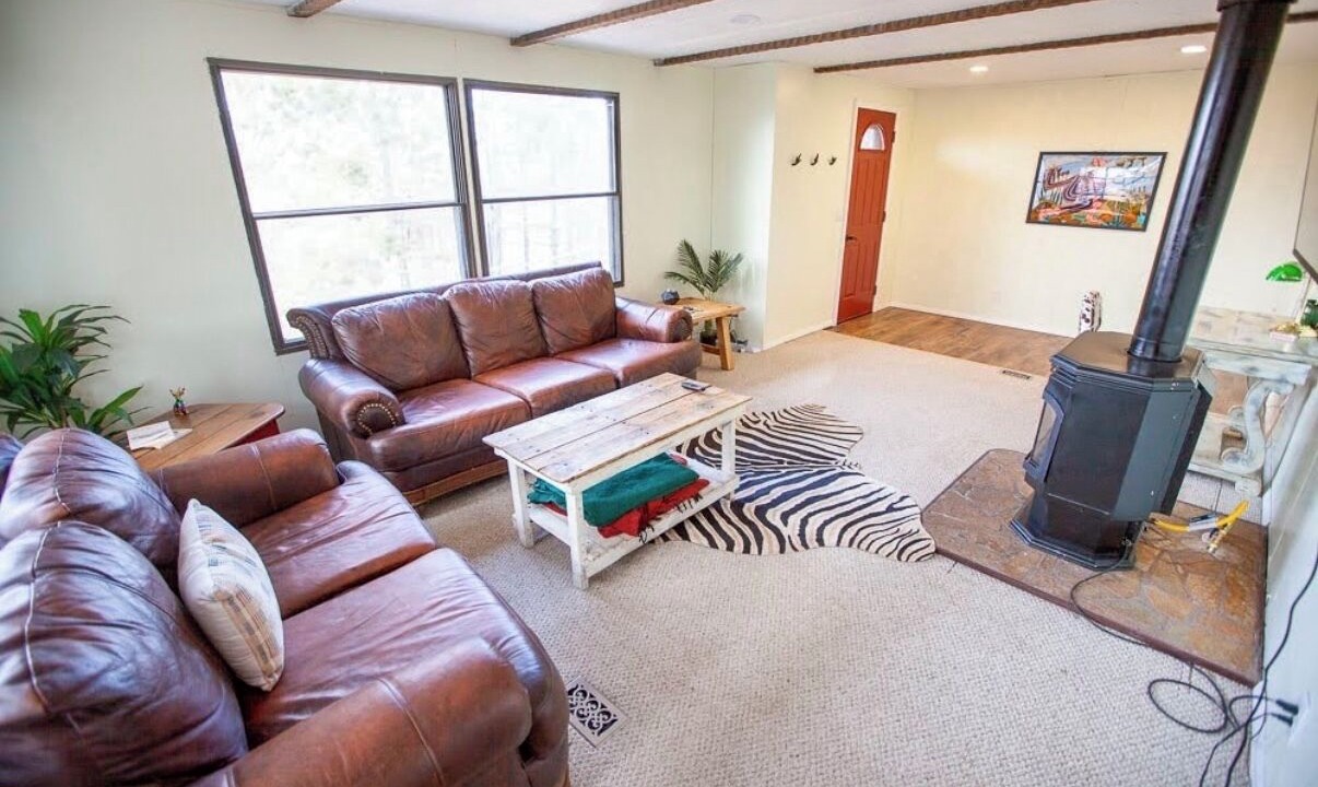 Photo of Livingroom in Laramie