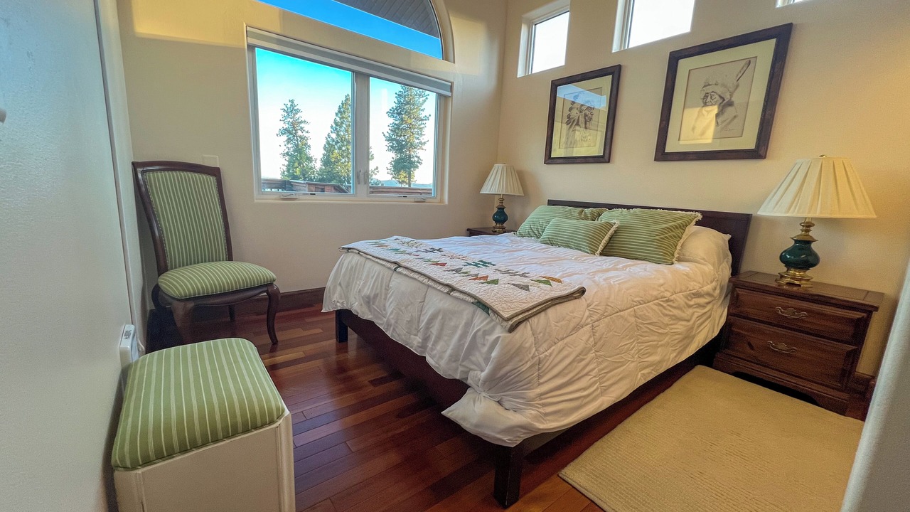 Photo of Bedroom in Hayden View Estates