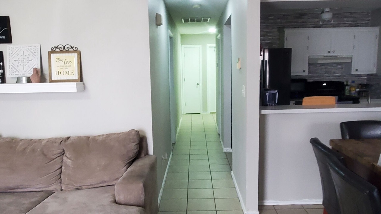 Photo of Livingroom in Brownsville