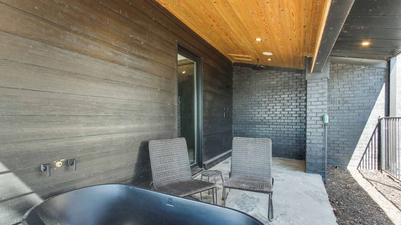 Photo of Patio Balcony in Waterloo