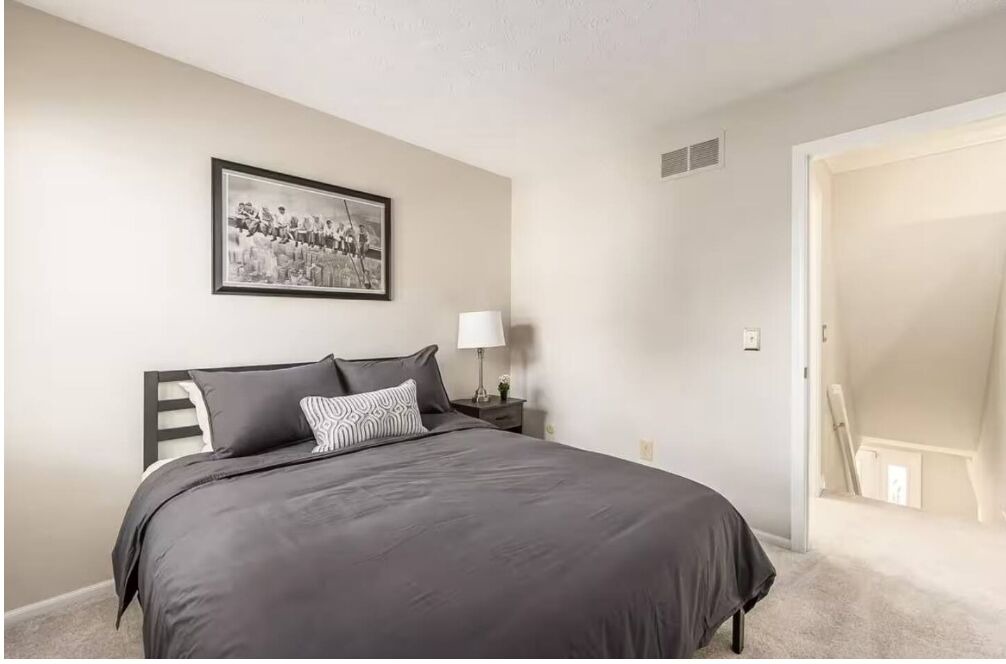 Photo of Bedroom in Downtown Columbus