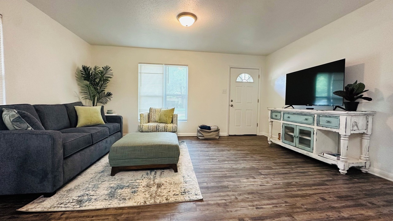 Photo of Livingroom in San Marcos