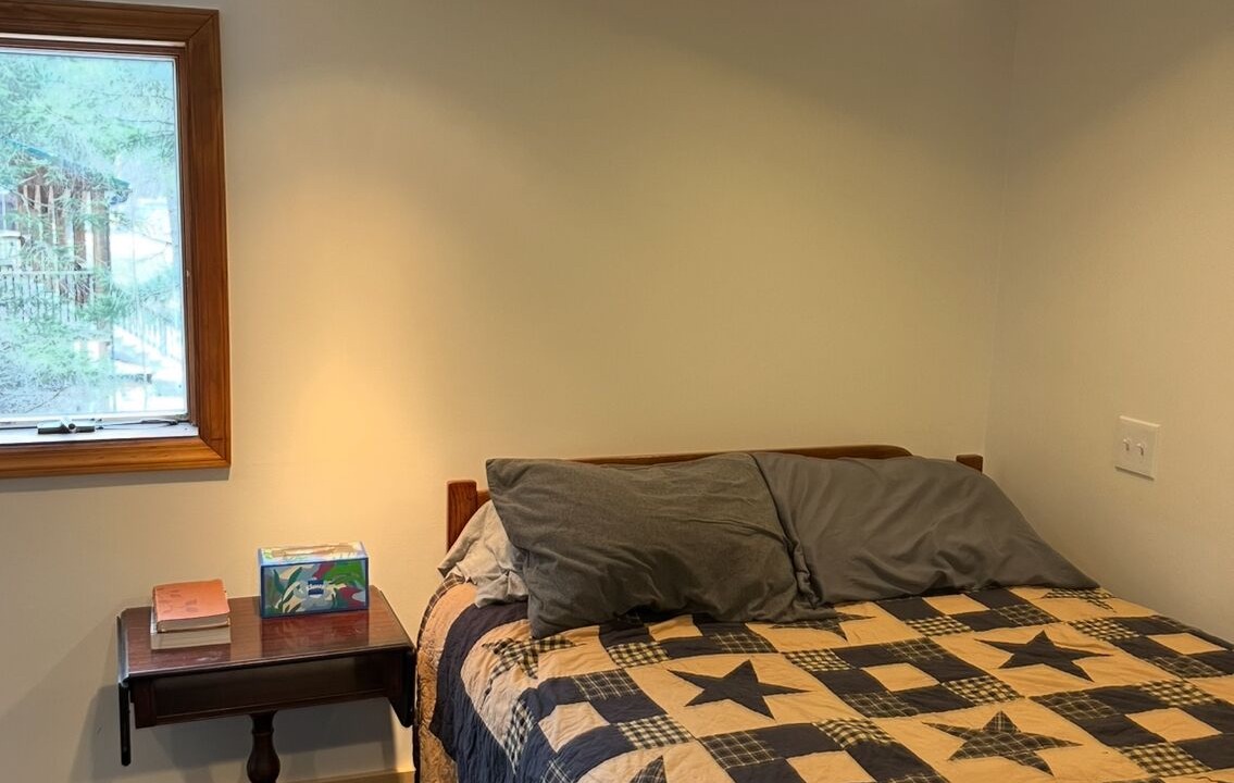 Photo of Bedroom in Coburn